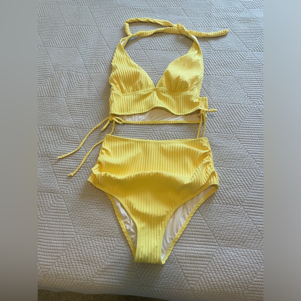 Cupshe Bikini
